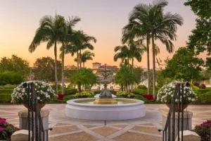 This is a photo of USA Gardens in Lakeland, FL during dusk.